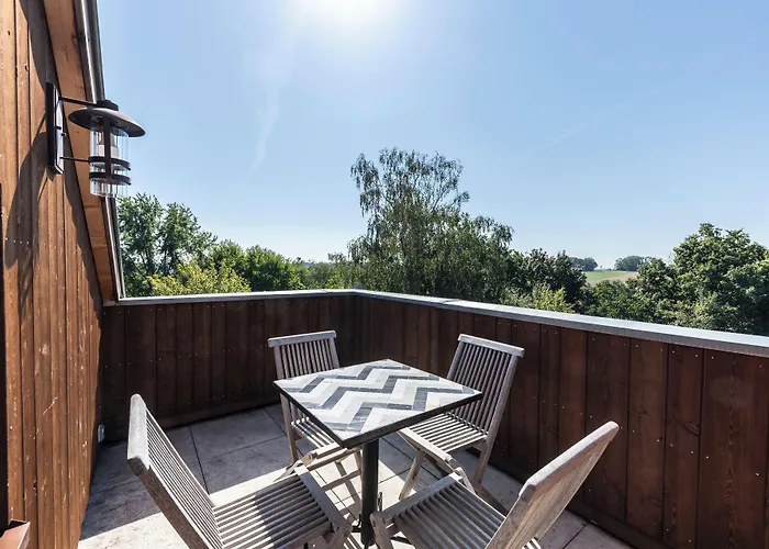 Hotel Du Domaine Saint Loup