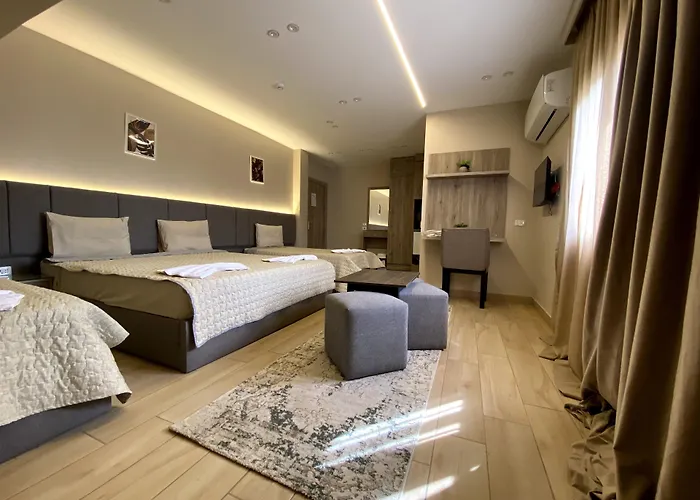 Holy Sheet Plus - Boutique Hotel