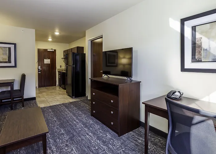 Cobblestone Inn & Suites - Brookville