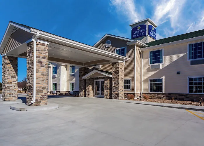 Cobblestone Inn & Suites - Holdrege