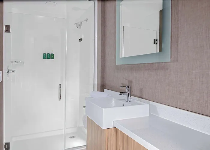 Springhill Suites By Marriott Kansas City Plaza