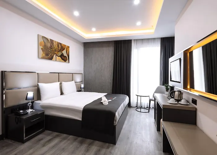Meyzi Hotel