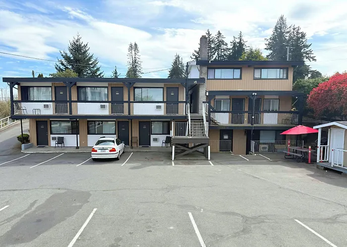 Departure Bay Motel