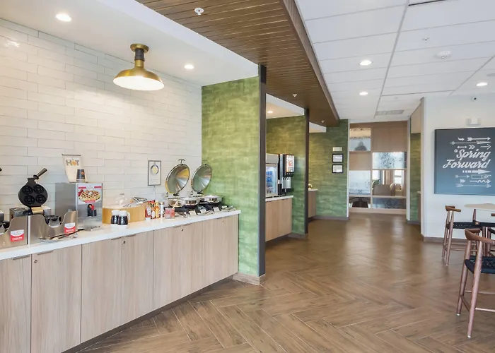 Fairfield Inn & Suites By Marriott Dallas Plano/Frisco