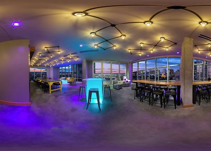 Moxy Boston Downtown