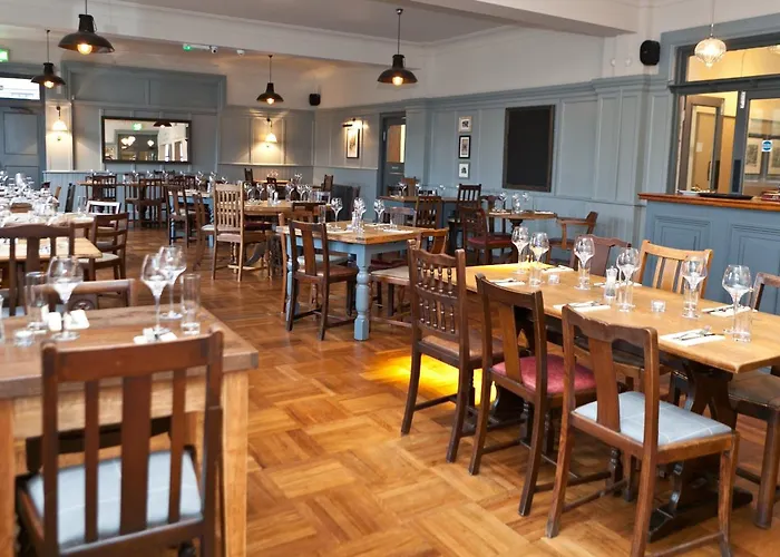 The Bath Arms Hotel