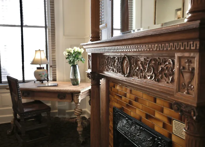 Foley House Inn