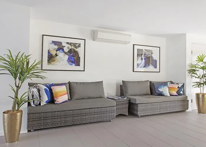 North Shore Oceanside Kawana