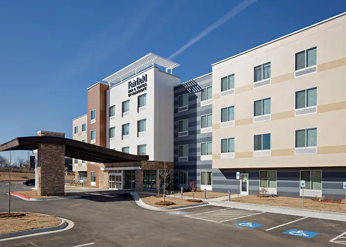 Fairfield Inn & Suites By Marriott Fayetteville