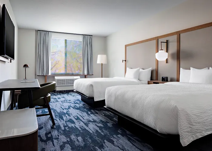 Fairfield Inn & Suites By Marriott Fayetteville
