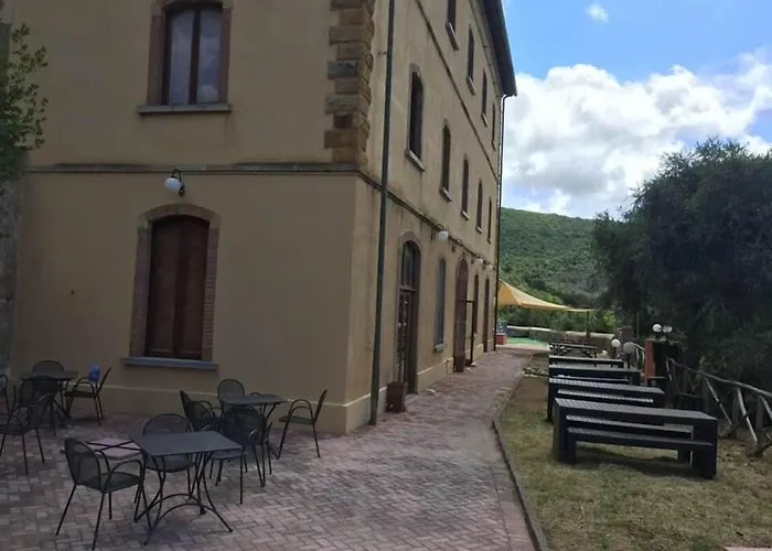 Student'S Hostel Gowett