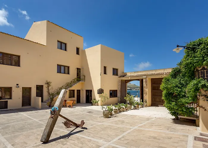 Phi Hotel La Tonnara Di Bonagia