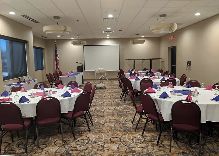 Holiday Inn Champaign By Ihg
