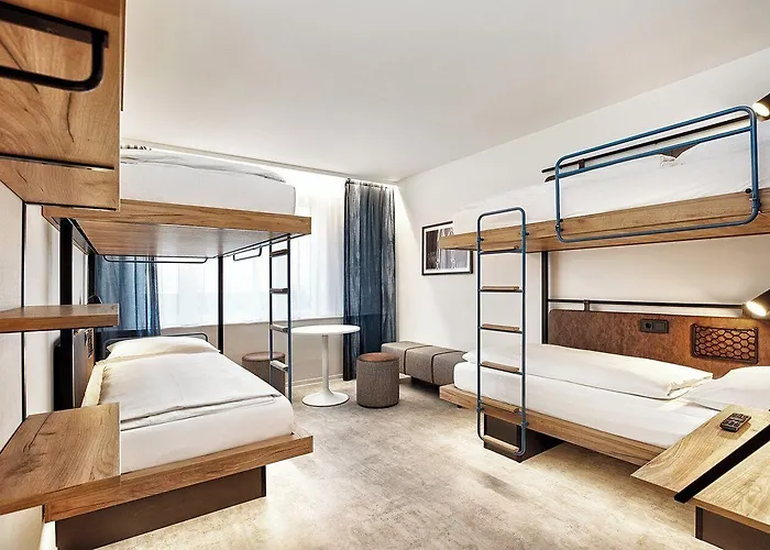 Hotel Muenchen-Olympiapark
