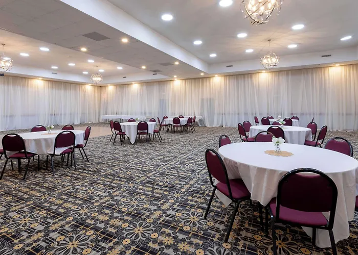Grandstay Hotel & Suites Hastings