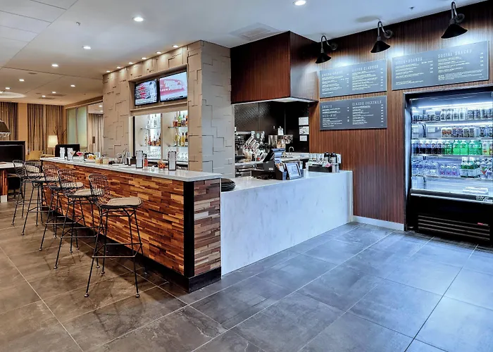 Courtyard By Marriott Southington
