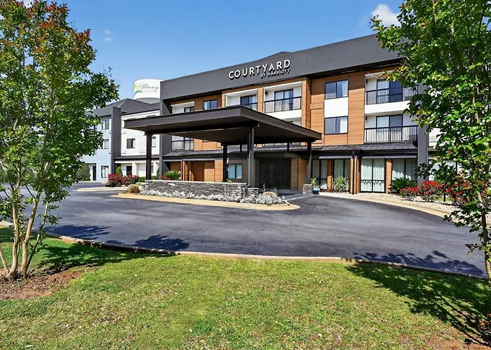 Courtyard By Marriott Albany