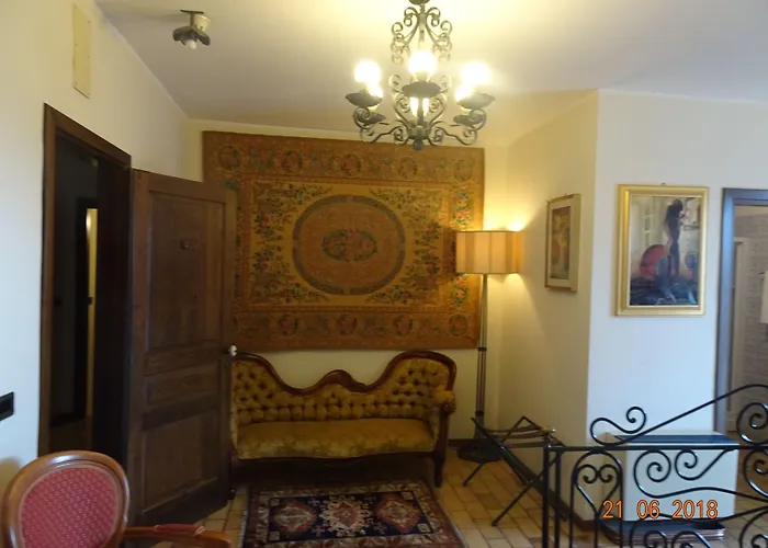Castello Di Altomonte
