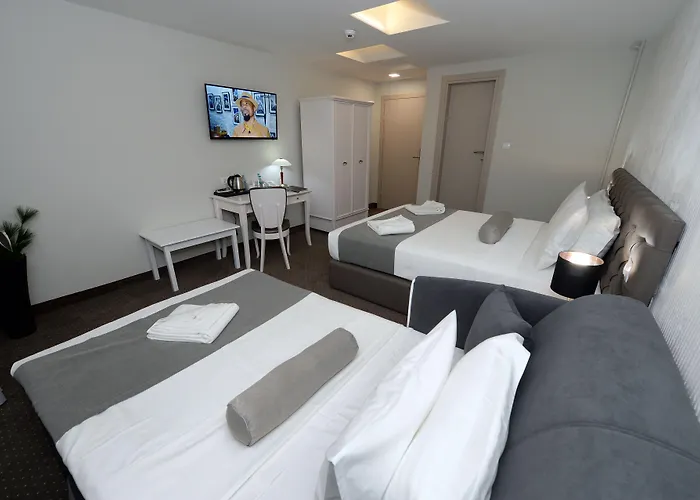 Hotel Alexandar II