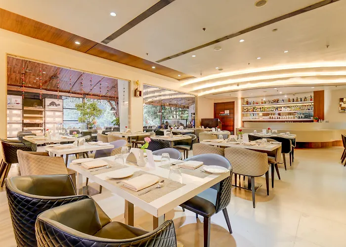The Ssk Solitaire Hotel & Banquets
