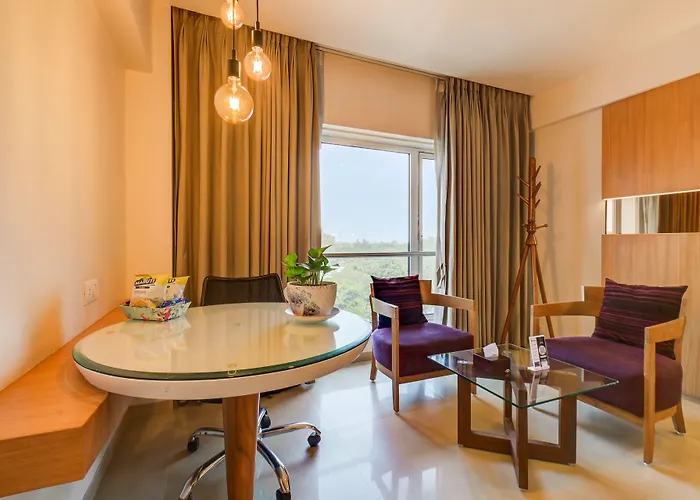 The Ssk Solitaire Hotel & Banquets