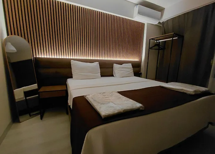 Moda Hotel