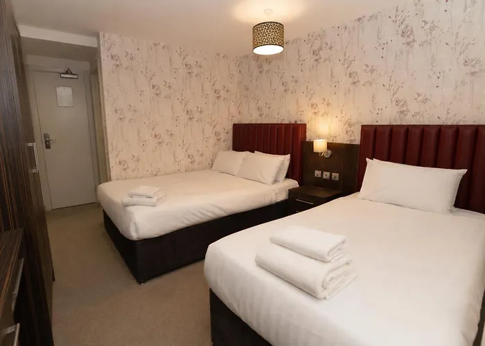 Heathrow Slough Hotel & Suites