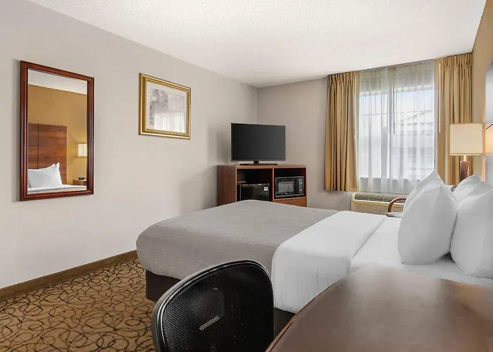 Quality Inn & Suites Manistique