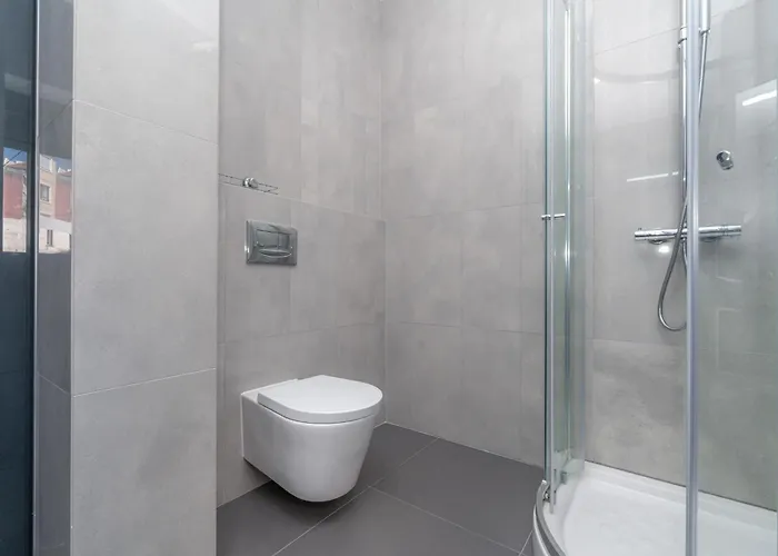Ergosuites