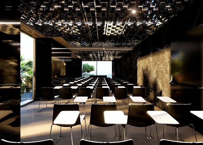 The Promenade Luxury Wellness Hotel