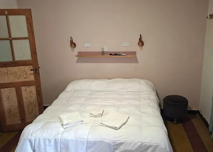 Hola Hotel
