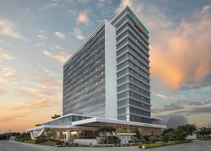Courtyard By Marriott Iloilo