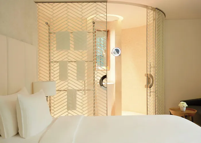Aerotel Muscat - Airport Transit Hotel