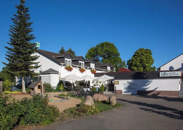 Das Fritz Hotel Schwerin Schoene Lage Im Gruenen Mit Regionaler Kueche Kostenfreien Parkplaetzen Und E Ladestation