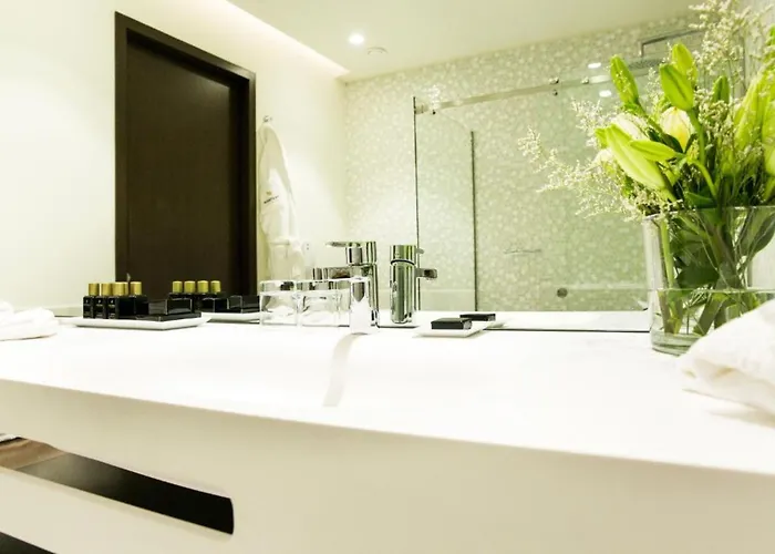 Pestana Porto - A Brasileira, City Center&Heritage Building