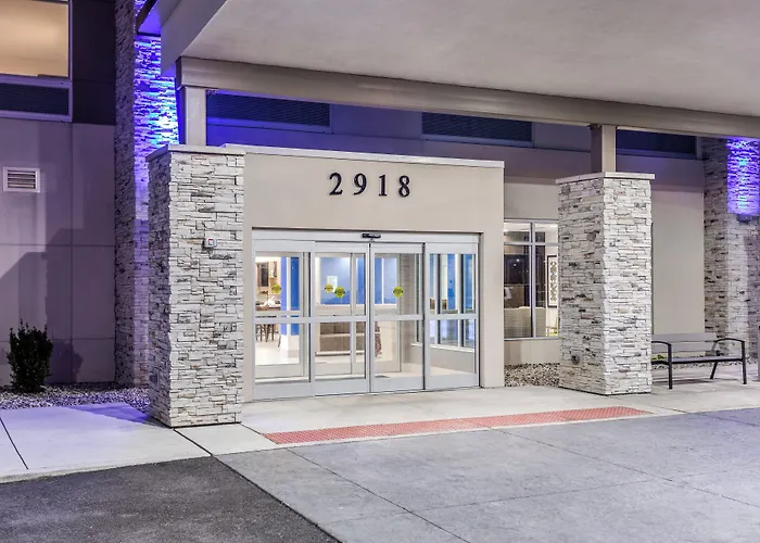 Holiday Inn Express & Suites Hammond By Ihg
