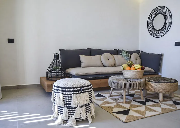 Tropicana Suites & Villas Mykonos