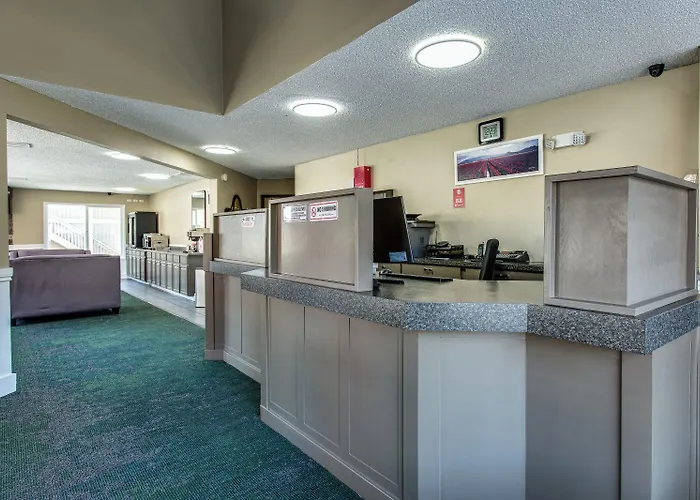 Coachman Inn