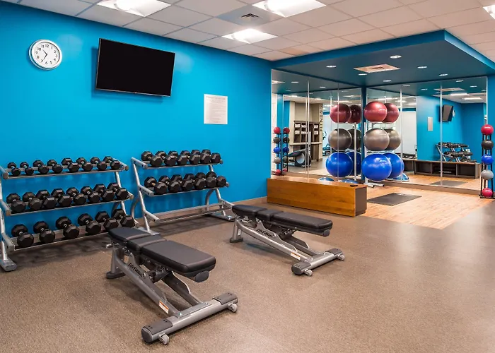 Fairfield Inn & Suites By Marriott St. Louis Westport