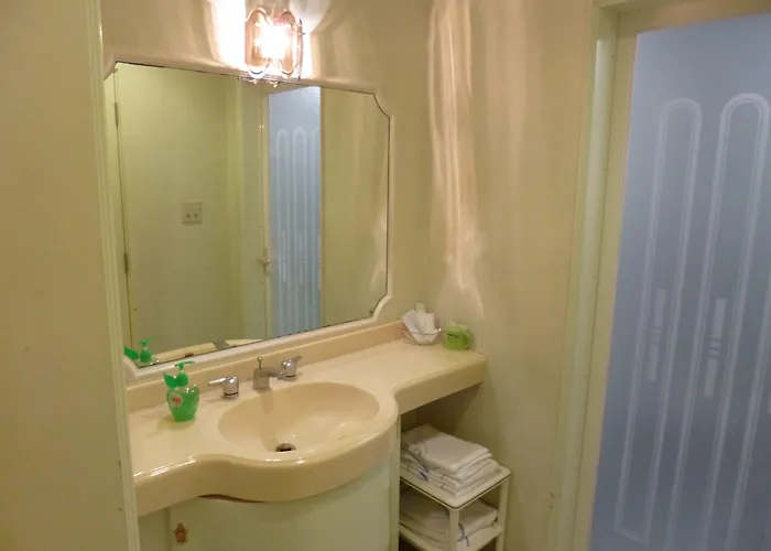 Hotel Sha La La