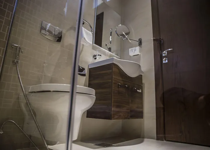 Naylover Hotel Suites