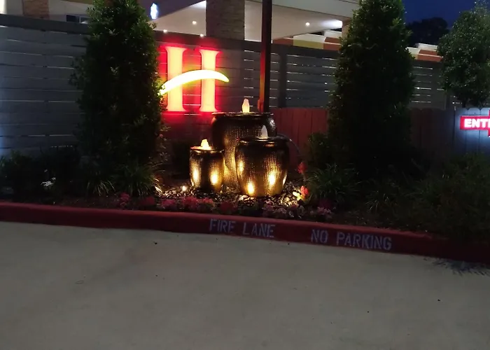 Haven Inn & Suites Downtown Houston.