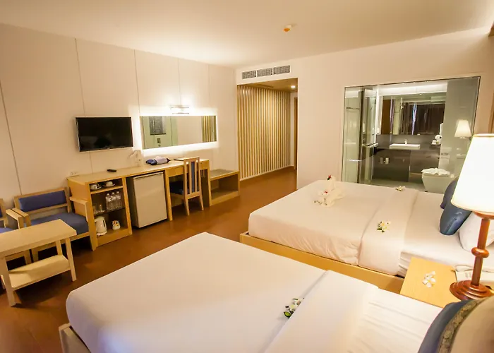 Phi Phi Harbour View Hotel