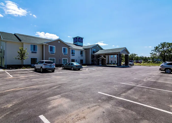 Cobblestone Inn & Suites - Barron
