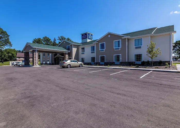 Cobblestone Inn & Suites - Barron