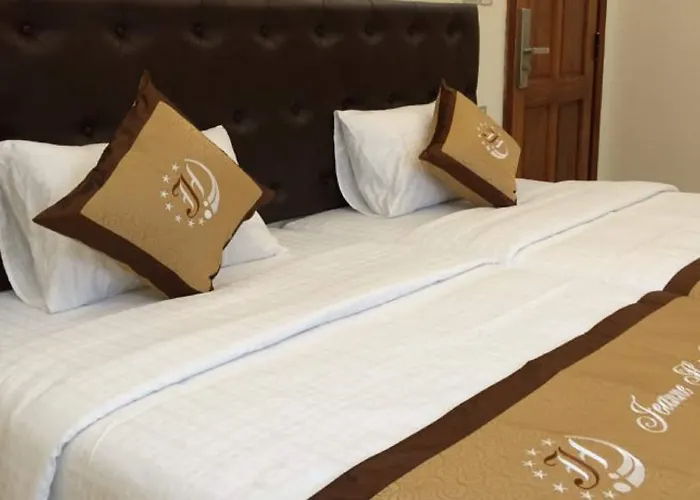 Jeanne Hotel