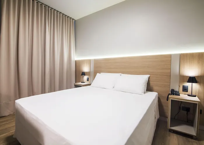 Jr Hotel