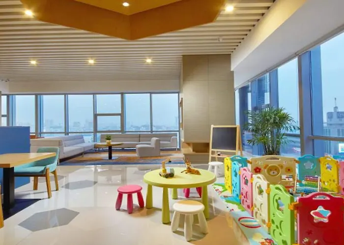 Holiday Inn Express Panjin Downtown By Ihg