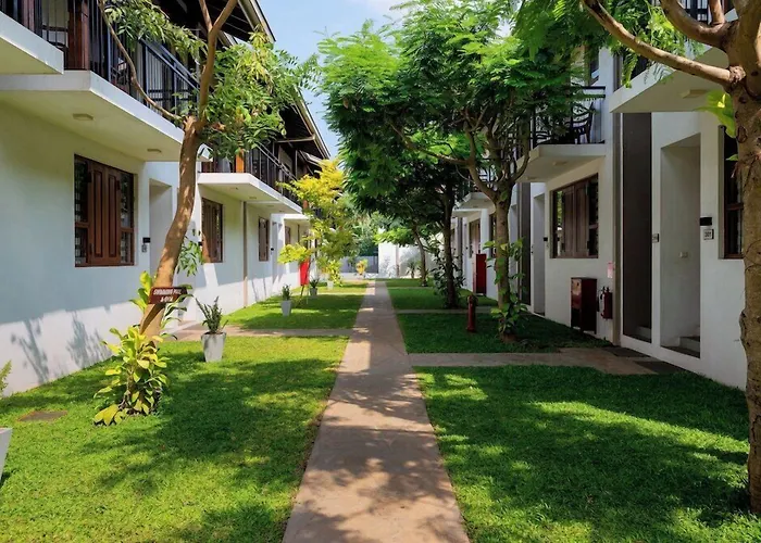 The Thinnai Hotel - Jaffna