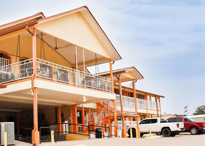 Antlers Inn Goliad